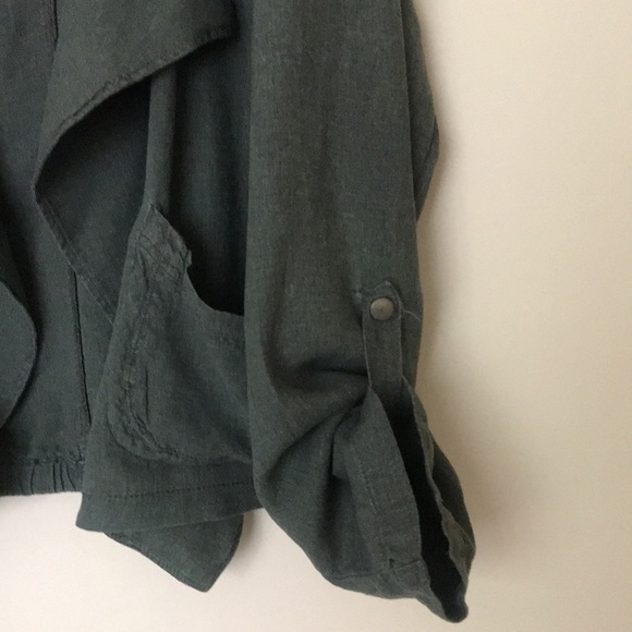 Supplies jacket - Picture 3 of 7